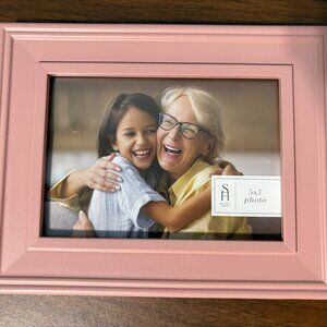 Sheffield Home 5x7 Pink Photo Frame